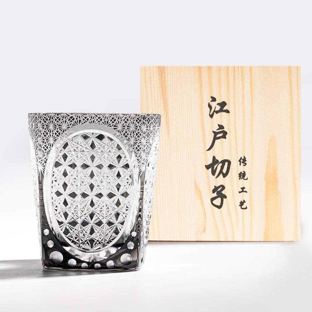 日式江戶切子 星陣十字星芒聖堂橢圓雕刻威士忌杯 - 正面圖|BRAVOMART