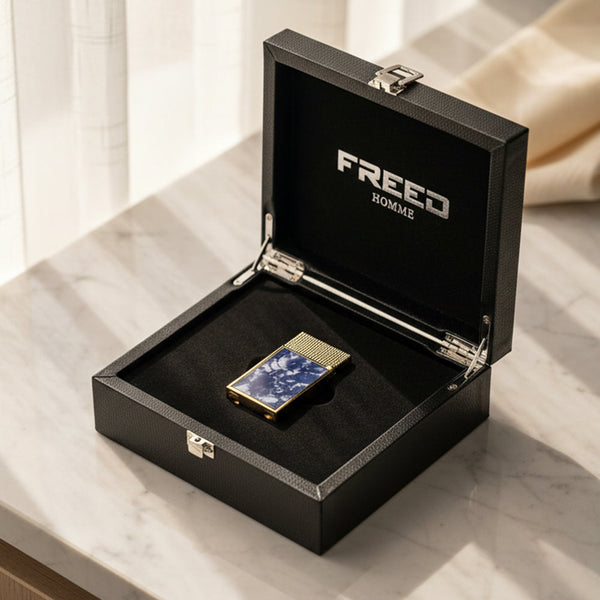 金屬與雲霧藍貝殼,側視開箱,FREED 客製化刻字。