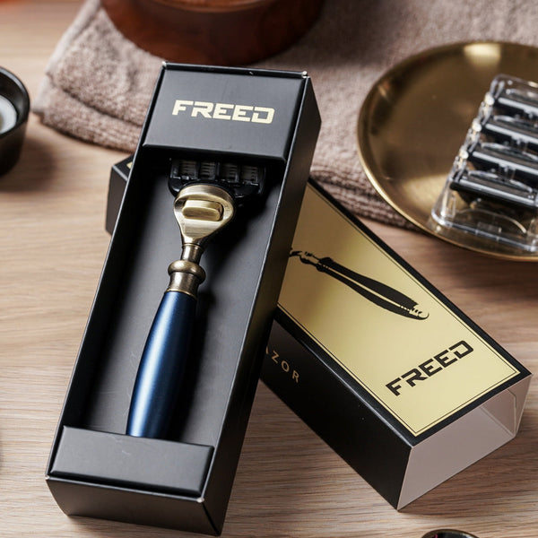 FREED 【古銅系列】五刀式刮鬍刀 - 帝王藍 細節展示