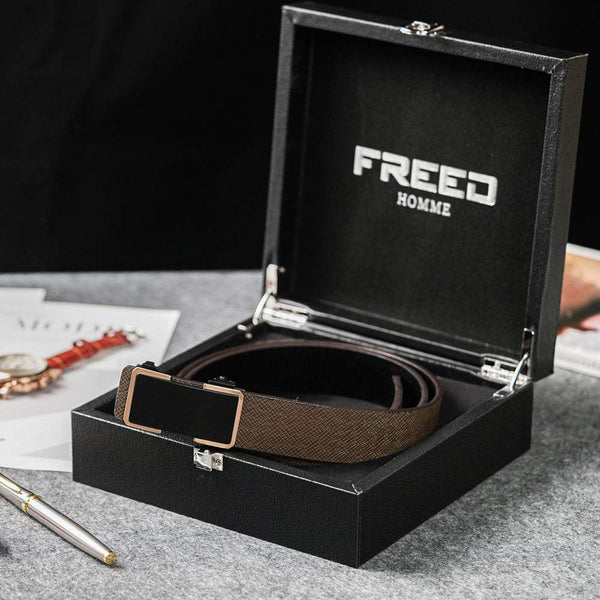 頭層牛皮咖啡金自動皮帶,禮盒展示。FREED 客製化刻字