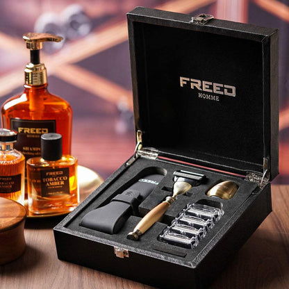 古銅色刮鬍刀禮盒，尊爵質感，FREED 客製化刻字。