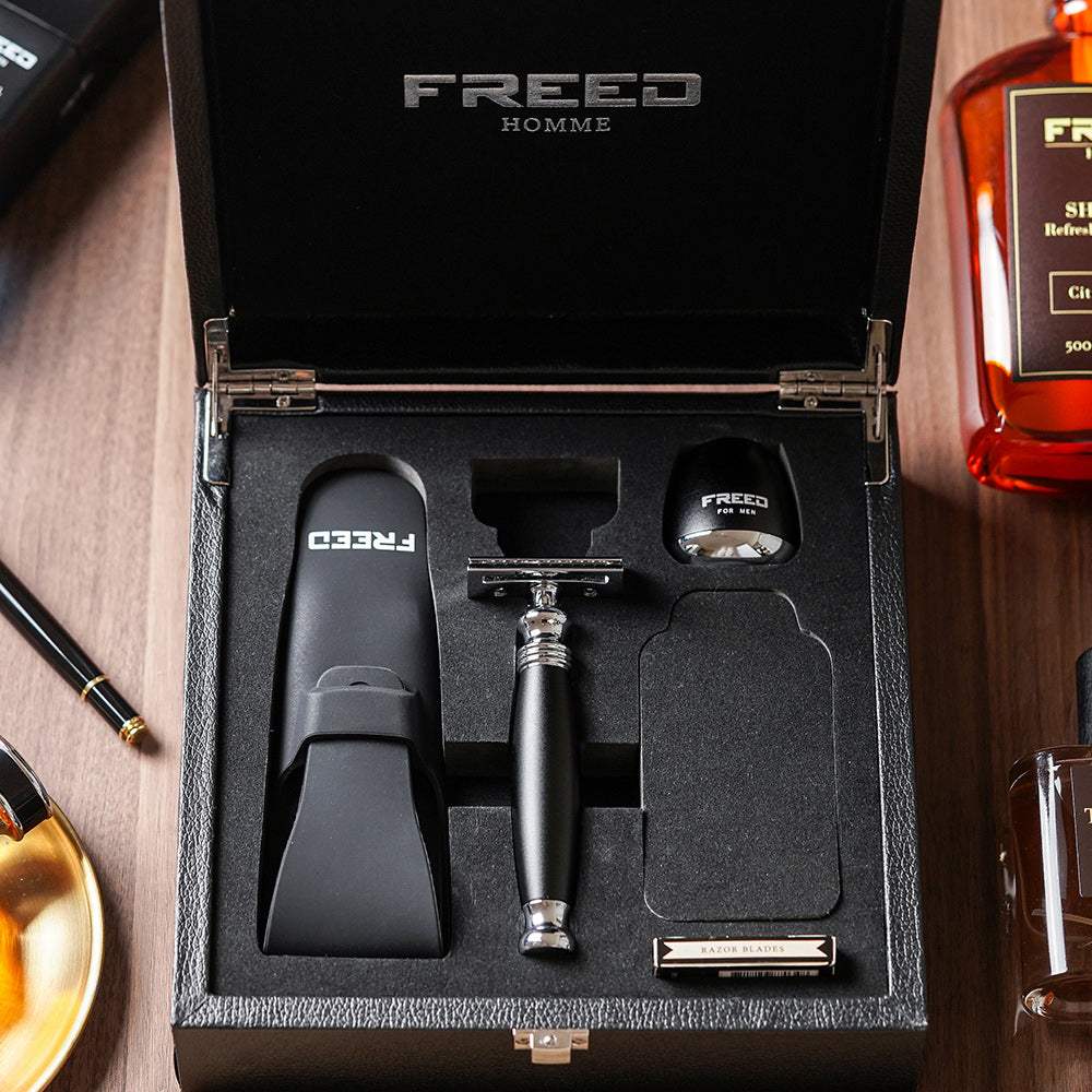 極致黑皮革禮盒，尊爵刮鬍組，FREED 客製化刻字。