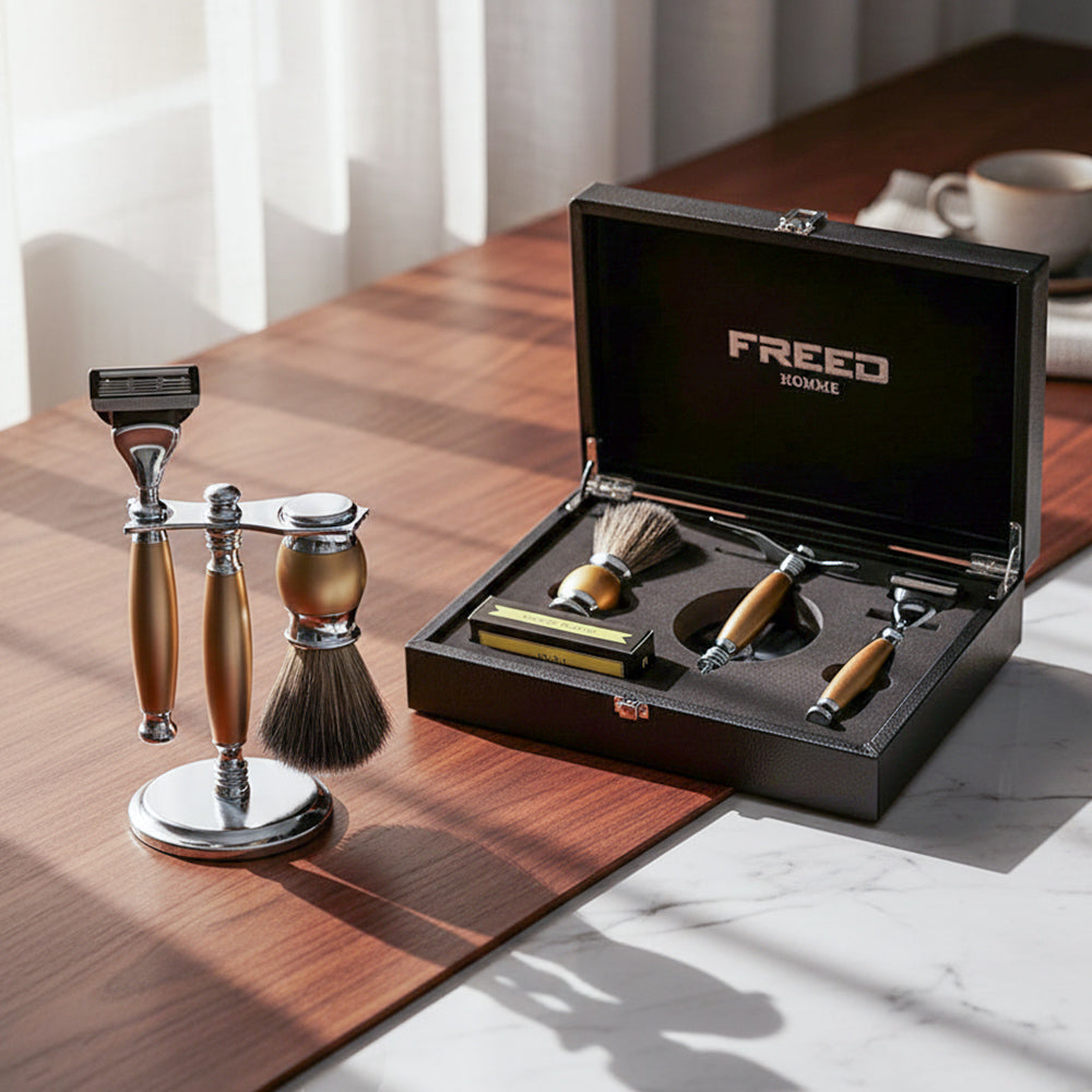 FREED 【一周年紀念款】五刀式刮鬍刀豪華禮盒四件組 - 阿波羅 商品情境展示