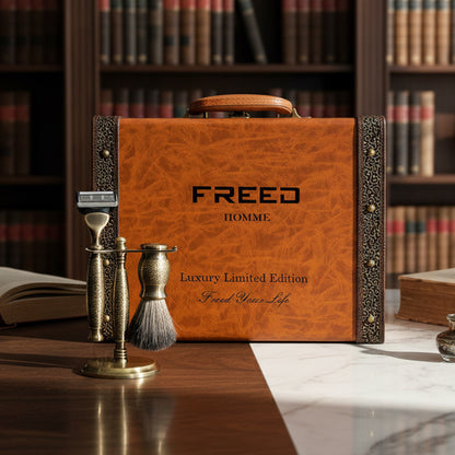 FREED 【兩週年紀念款】 豪華典藏版刮鬍刀禮盒 - 仿古銅蝕刻雕花 細節展示