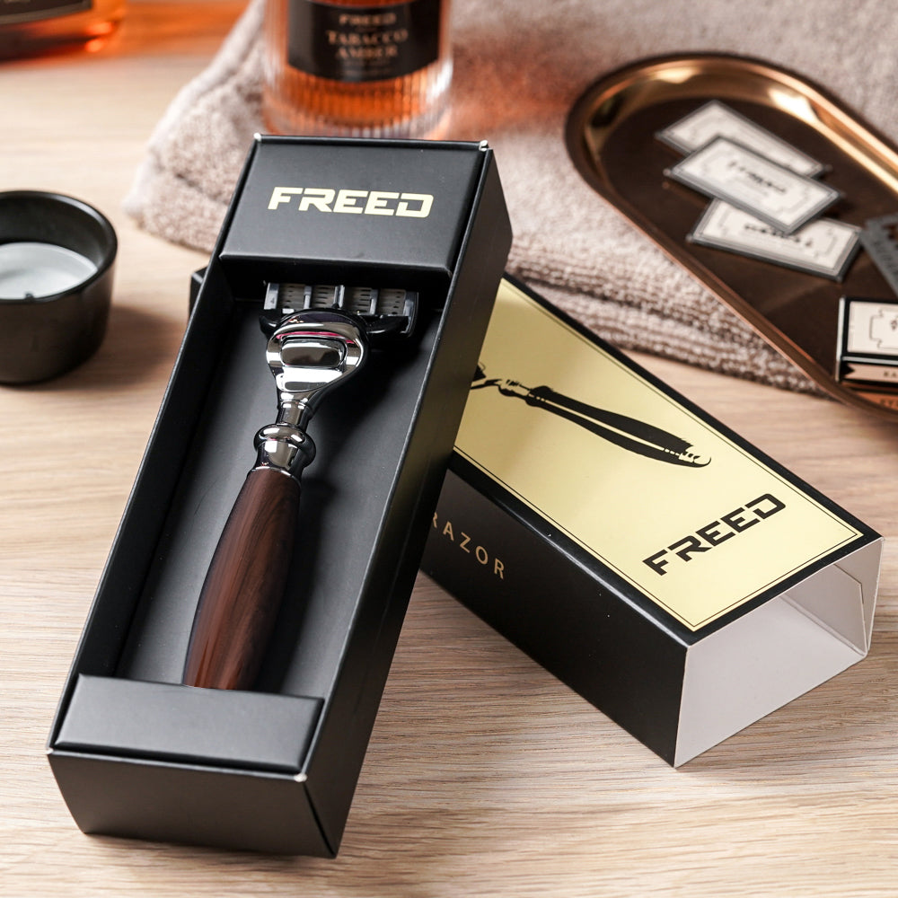 FREED 五刀式刮鬍刀 - 仿紫紅檀木 細節展示