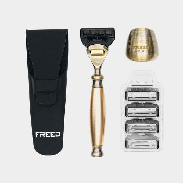 古銅色五刀式刮鬍刀，尊爵禮盒。FREED 客製化刻字。