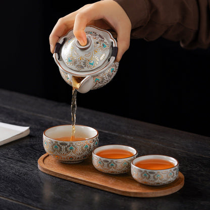 敦煌手抓壺一壺三杯茶具組 情境 2